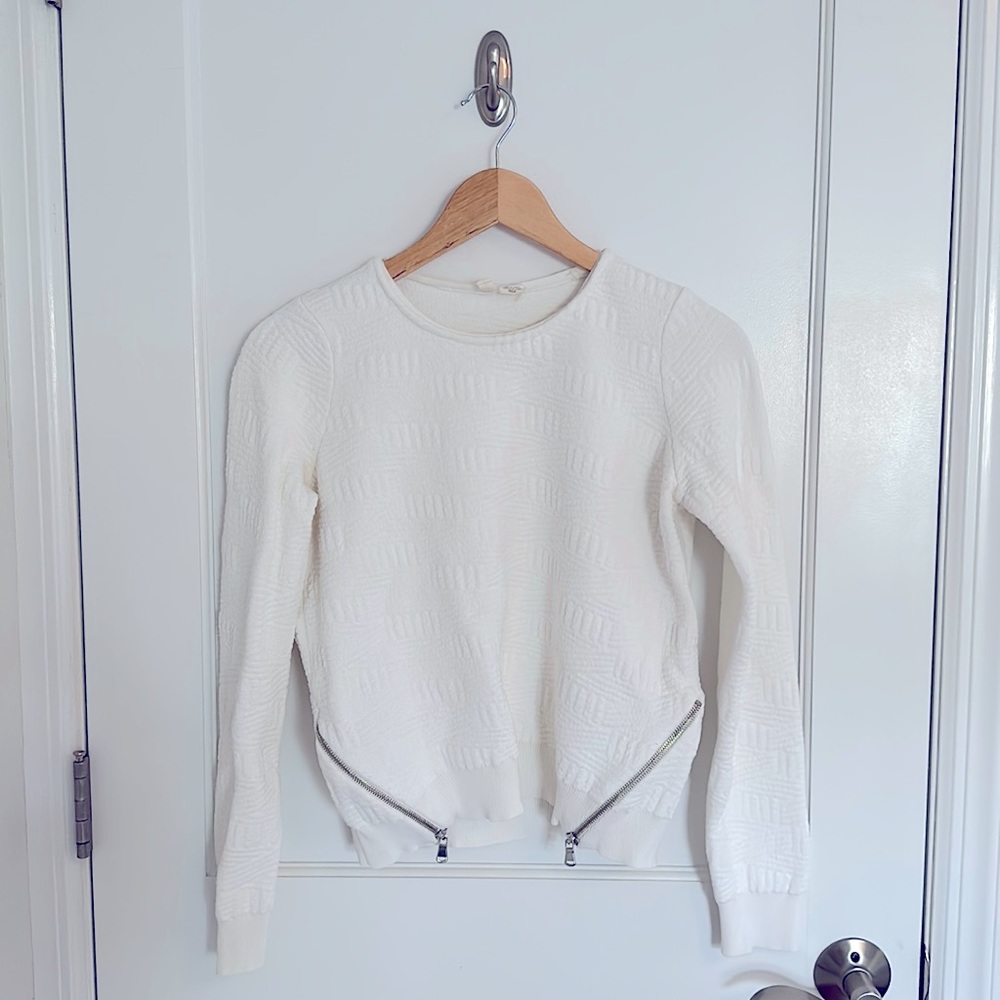 Moth Textured Crewneck Sweater with Zipper Detail